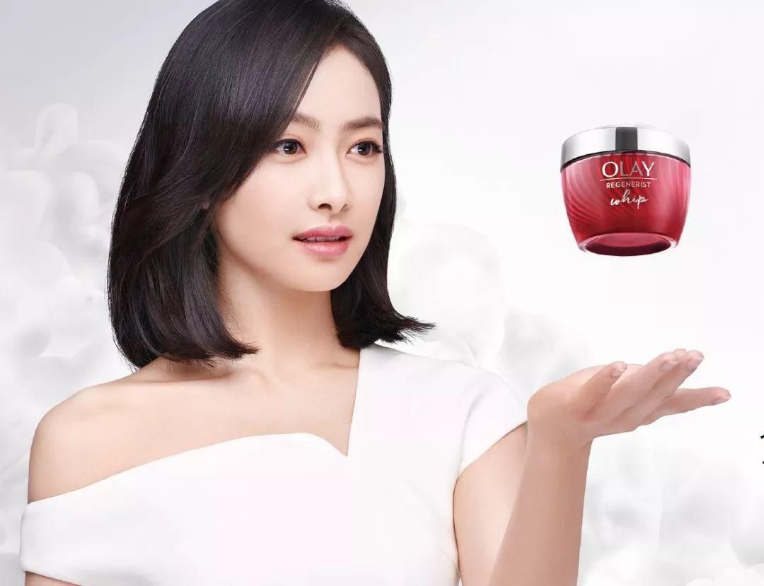 了解高圆圆宋茜吴宣仪的妆前神器,轻松get今夏最夯清爽哑光妆!