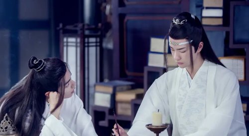  #弟子#都说姑苏蓝氏必须戴抹额，却有弟子一直例外，怪不得蓝湛看不顺眼