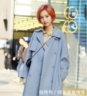  【颜值】街拍：高颜值的小姐姐，秀出青春活力范，非常有女人味