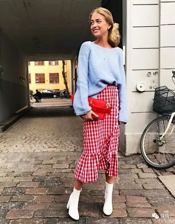 今夏最吸睛的30种半裙搭配，太美了!