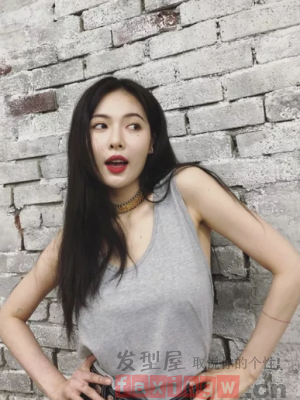 女生百变长发发型 多种时尚发型诠释完美人生