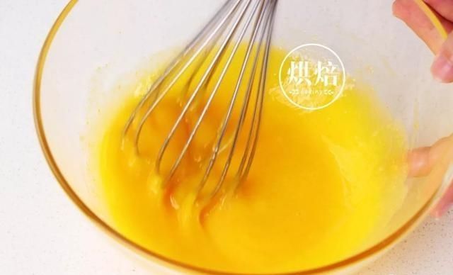 『蛋糕』印花蛋糕卷太难？教你一招简单做出美美的内花蛋糕卷 切开见惊喜