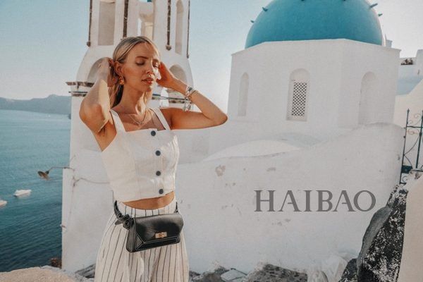 一周博主Best Look :抛开度假风，德国时尚博主Leonie Hanne还有