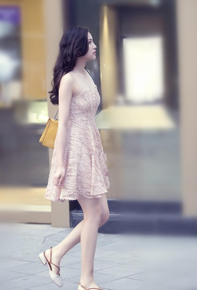 街拍：图6的“小芒果”很迷人呀，看见就让我走不动了！