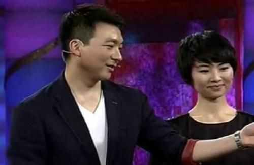 \"i11\": \"这种鸡蛋不可吃,更不要买,很多人都会忽略\"23年前坚持丁克的康辉,如今坦言后悔:如果能重来,我想要个孩子