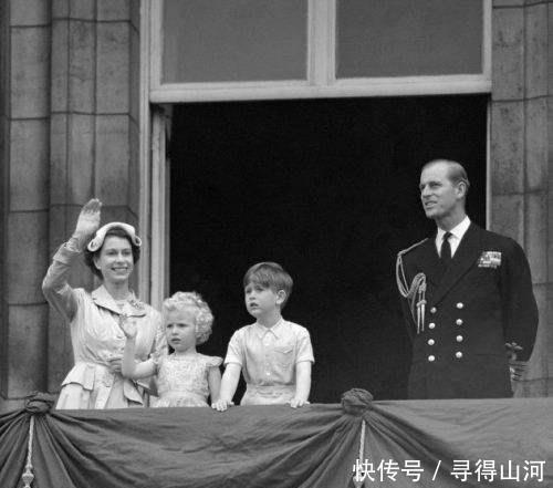  上位■9个国家共同继承的“王子”, 等待上位却等到头发都快没了