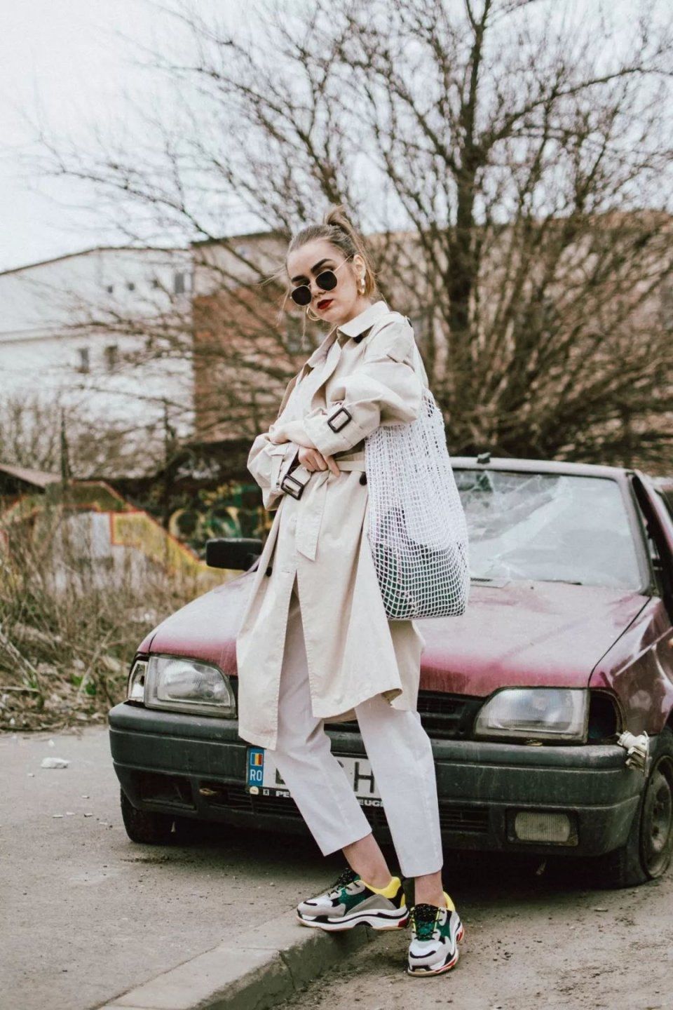 九分裤+运动鞋，才是入秋最潮搭配!!!