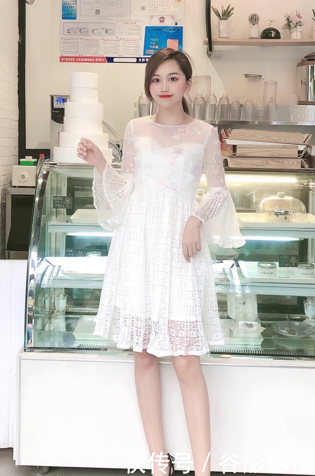 裙装@有型又有颜，穿出好身材，哪个是你所爱，街拍：美女裙装穿搭合集