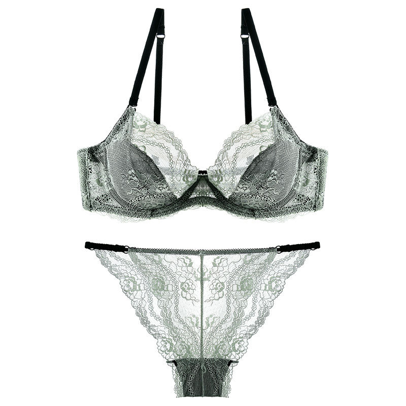 谁说70女人不能穿“蕾丝T裤”?如此清凉性感，让你从内美到外