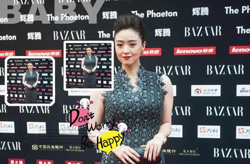 蒋欣出席活动,无袖长裙尽显强大气场,网友:这发型亮了