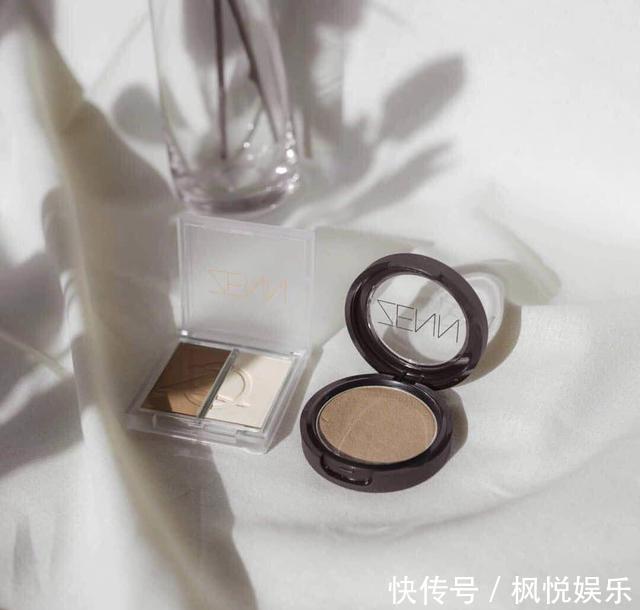  『彩妆』泰国除了好用到可全套入的彩妆之外，还有这些小众香氛也很好买！