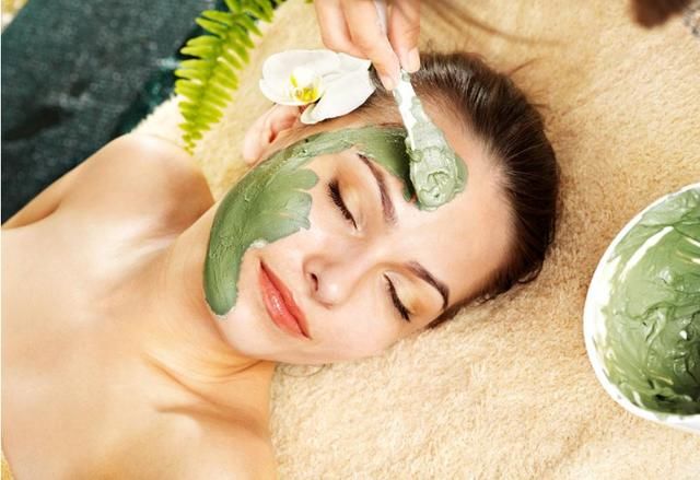 脸上爆痘长黑头，都是螨虫在“怂恿”，2方法快速除螨皮肤变细腻