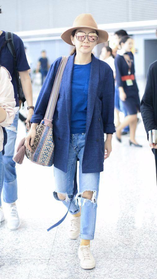 Ella越发少女，喇叭长裤，现110大长腿!