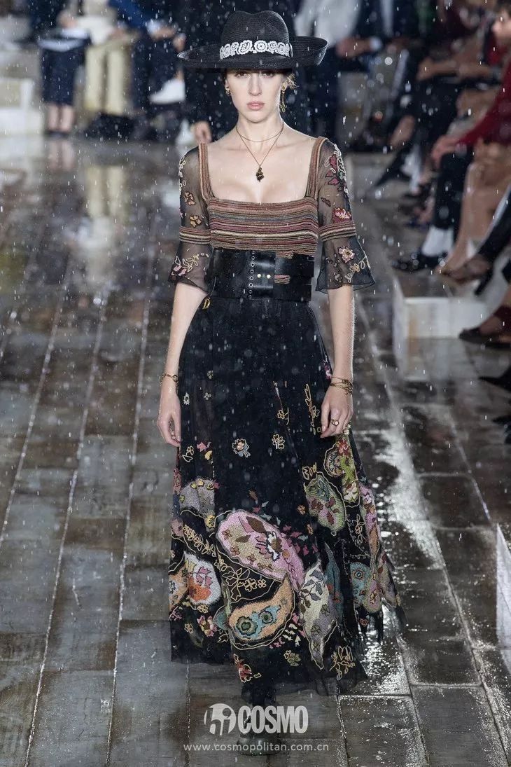 你可以没腰，但不能没腰带!