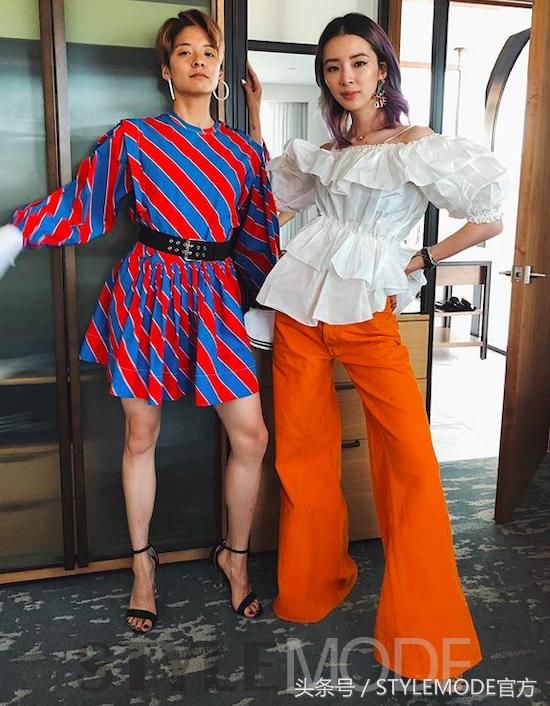 荷叶边加持下的露肩装立马C位出道