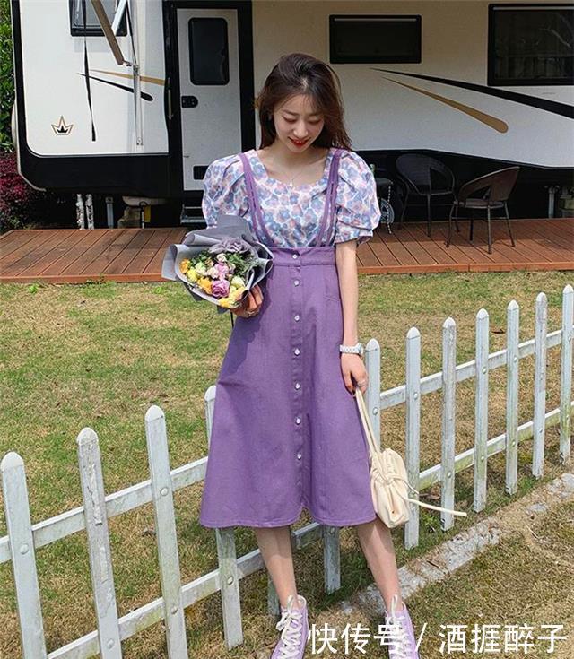  『小仙女们』五一出游穿什么？尝试这些清新可人的文艺风穿搭，时尚百搭又减龄