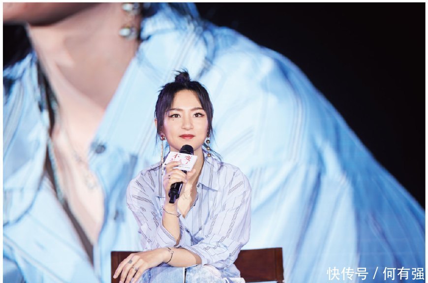 杨幂周笔畅同框,穿波点连衣裙的杨幂竟然输了,网友:真的尴尬了