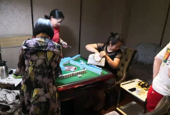  费用|12月起，农村严查2件事、征收2笔费用，村干部直接参与，早