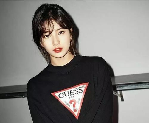 韩网红哭诉遭20名中年男猥亵拍不雅照，涉案男子跳桥自杀：我冤枉