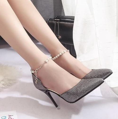 凭直觉选一款高跟鞋,测一下你的气质是哪种类型!