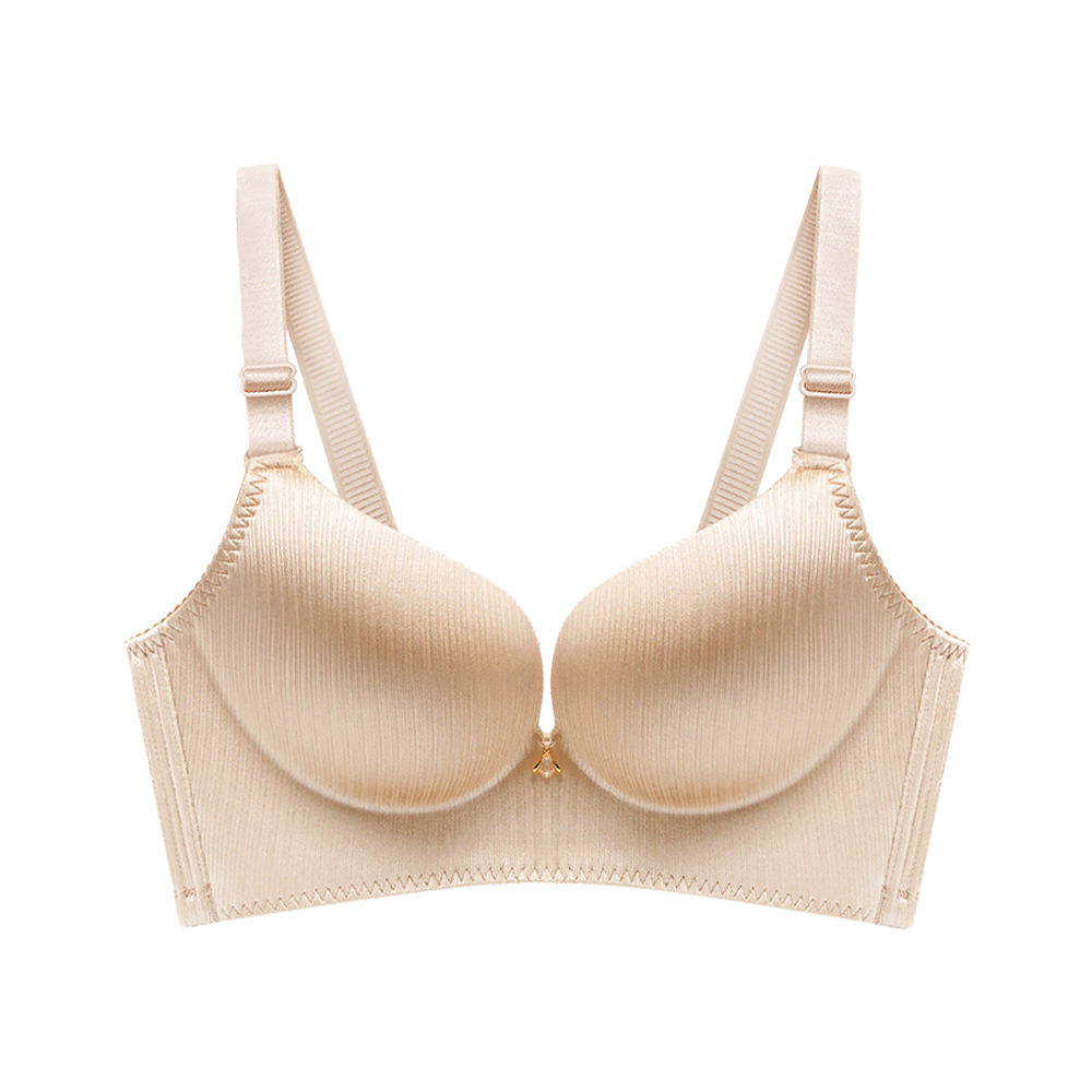 透明文胸不算啥!现在女人都兴穿“隐形杯”，一眼就让人脸红心跳