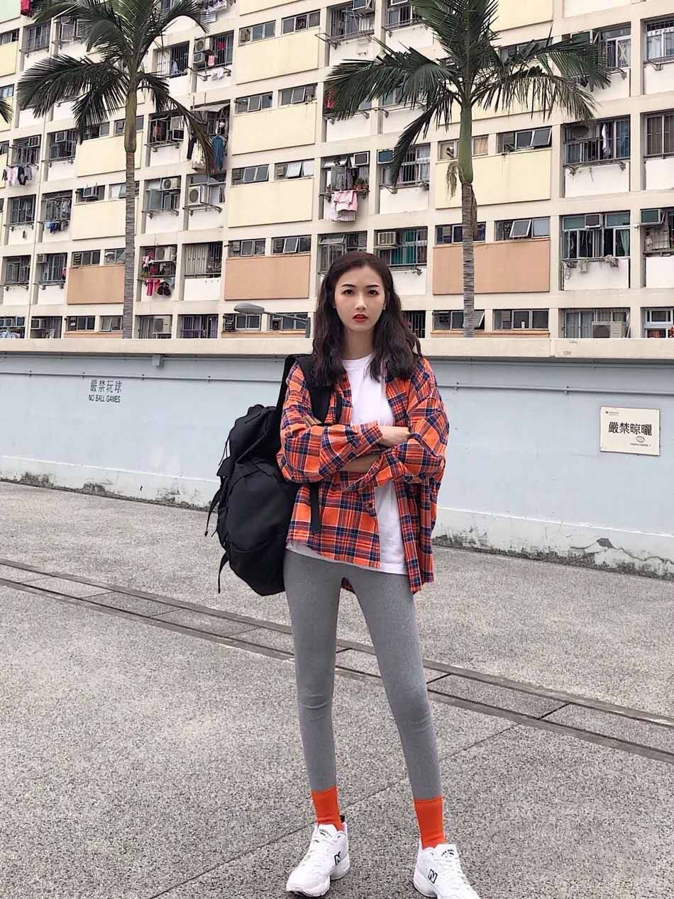 时髦■出游不知道带哪些裤装？时髦精教你4种百搭裤，简单易学