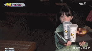 孩子是父母背后的