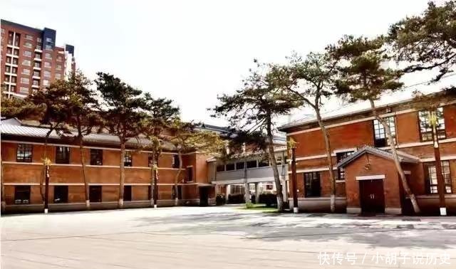 吉林山区长影875分厂,亚洲最大的洗印厂,古树参天,建筑荒废