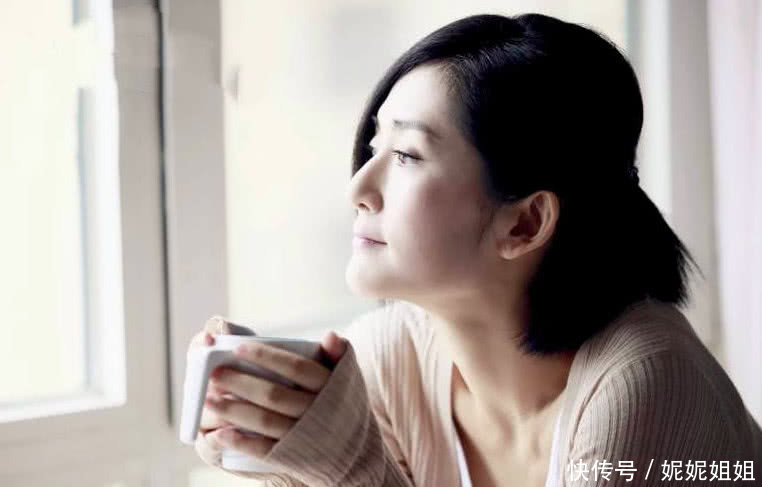 1岁双胞胎女儿被网友借名义建粉丝团炒作，谢娜官方发声明怒斥！