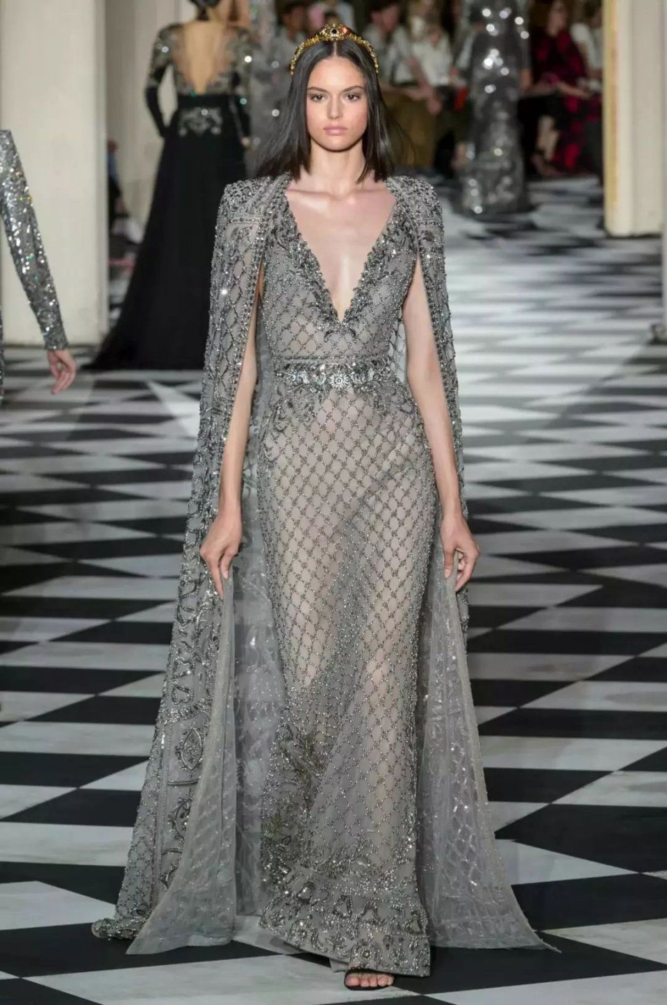 全球最顶级的高定时装周，汇集了世上所有女生的梦想!!