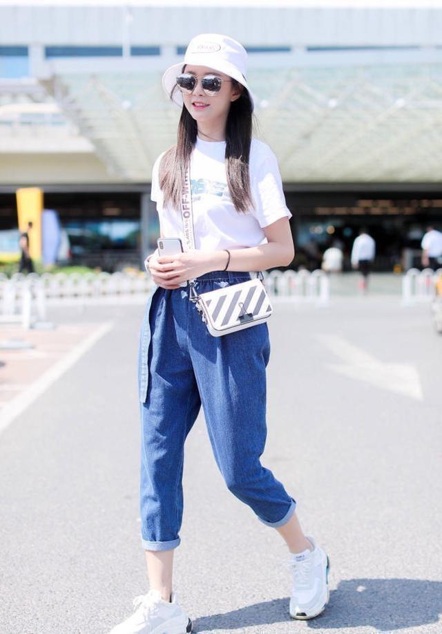 沈梦辰又给吴昕上了一课，要想显腿长，还得学她这样穿！