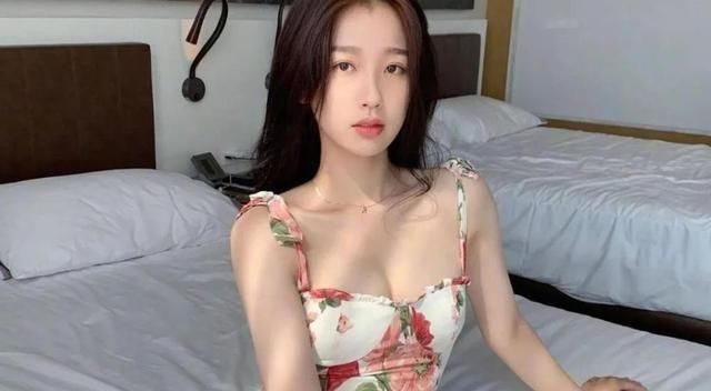  爱情当中：4月中旬，婀娜多姿，人比桃花，3星座爱情转机，守得云开见月明