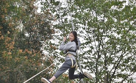 Baby假吃爆米花不算什么，倪妮撒谎口无遮拦，堪称撒谎星