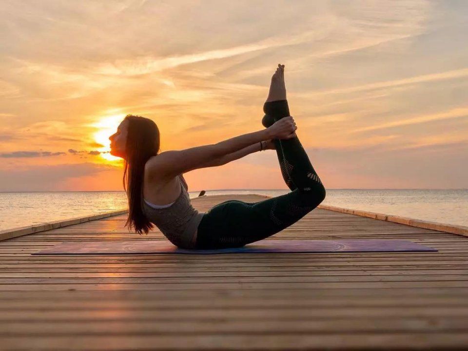 想要姿势更挺拔，你需要学会这些开肩体式，气质越来越好