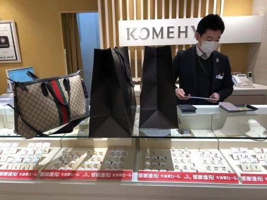 花3千块能买到原价1万的包，二手店的奢侈品到底靠谱么?