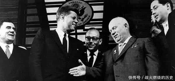 老大哥苏联为什么会与中国交恶,以至于变成了