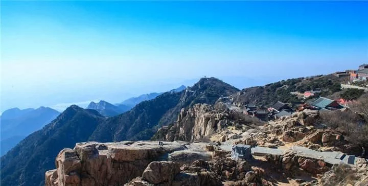 我国最有名的3大名山, 黄山也只能排第二, 武当山意外落榜【2020热门旅游景点】