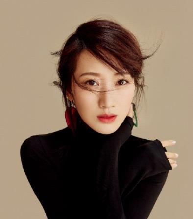 李念年龄今年多大了:李念老公是谁