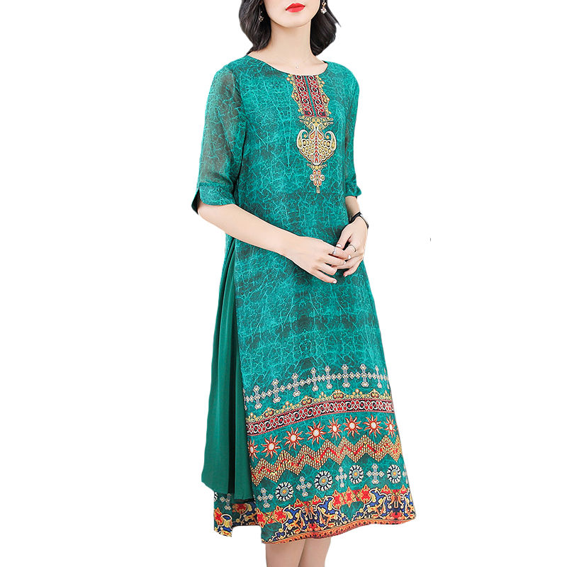 现在女人太敢穿，秀出好身材迷死一大片，简直移不开眼