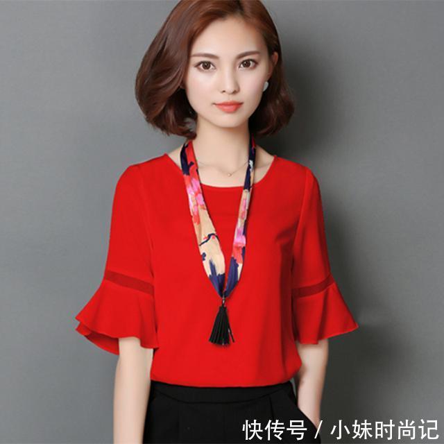  显瘦■30岁以上的女人，需要几款显女人味的雪纺上衣，时髦又显瘦