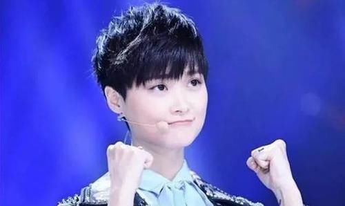  适合自己■女人过了40岁,这4种发型千万要“避开”,实在是太显老了