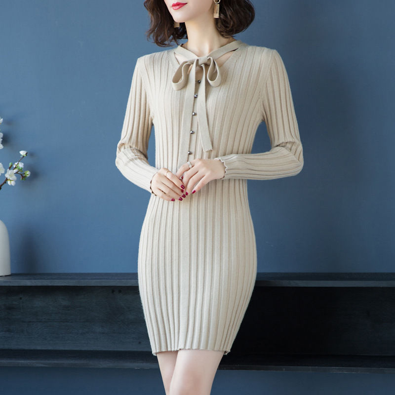 女人大胆最漂亮?“流氓裙”直接穿出门，性感迷人美丽青春