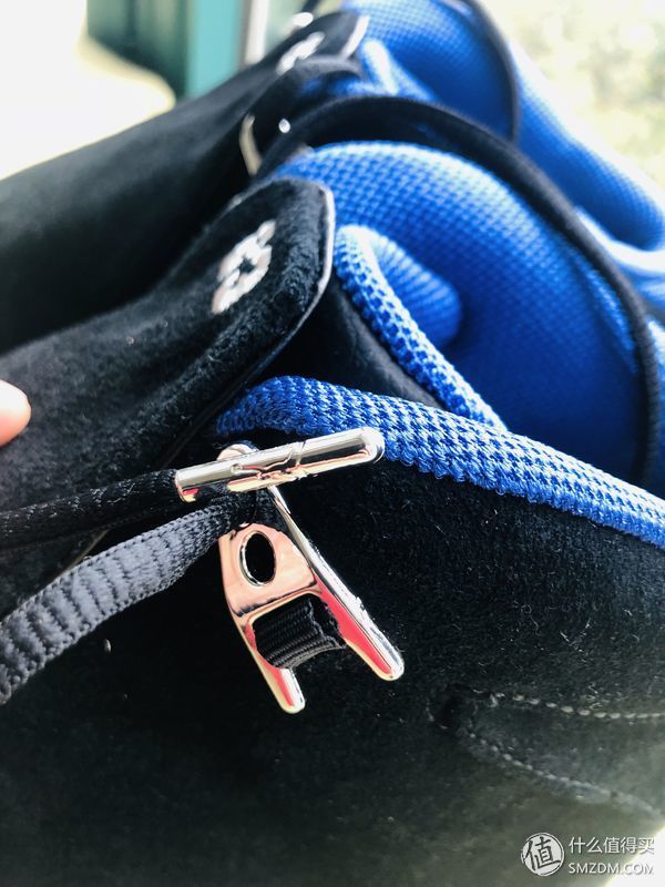 二丁目的篮球鞋 篇二十五:怕是买这双鞋的人都到了枸杞泡水的年纪----AIR JORDAN 18 黑蓝