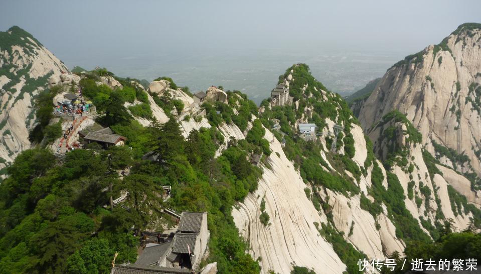 在我国济南华山这个5a级的景区，不仅免费开放，而且有着千年历史