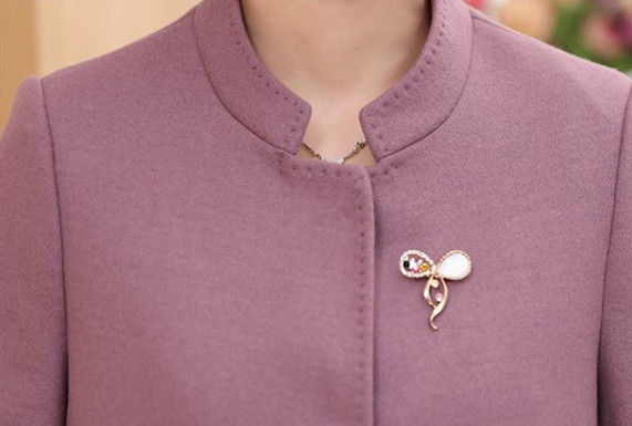 新发现一种女装:秋开衫!51岁妈妈一下买5件穿,显年轻有气质