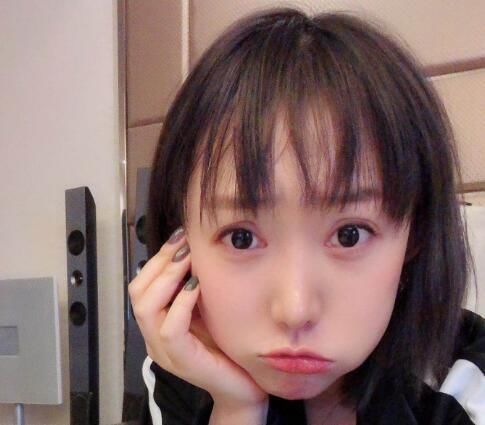 暖心!女老板文筱婷请球员喝茶:贵州恒丰足协杯