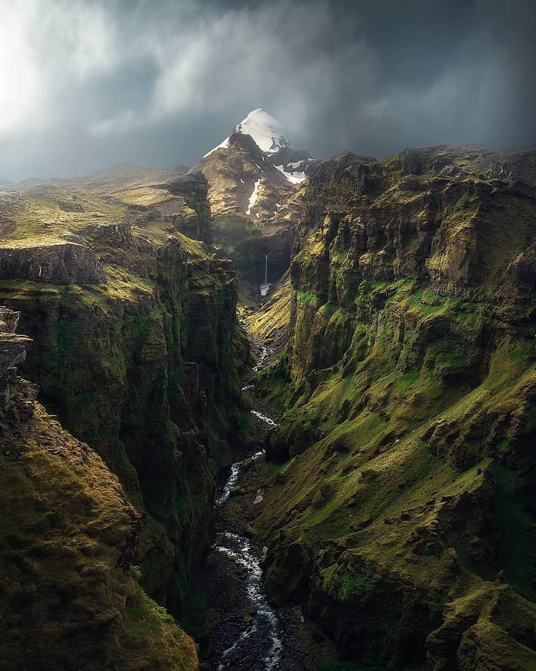 摄影欣赏:神奇的冰岛，风景震撼，摄影爱好者的天堂!