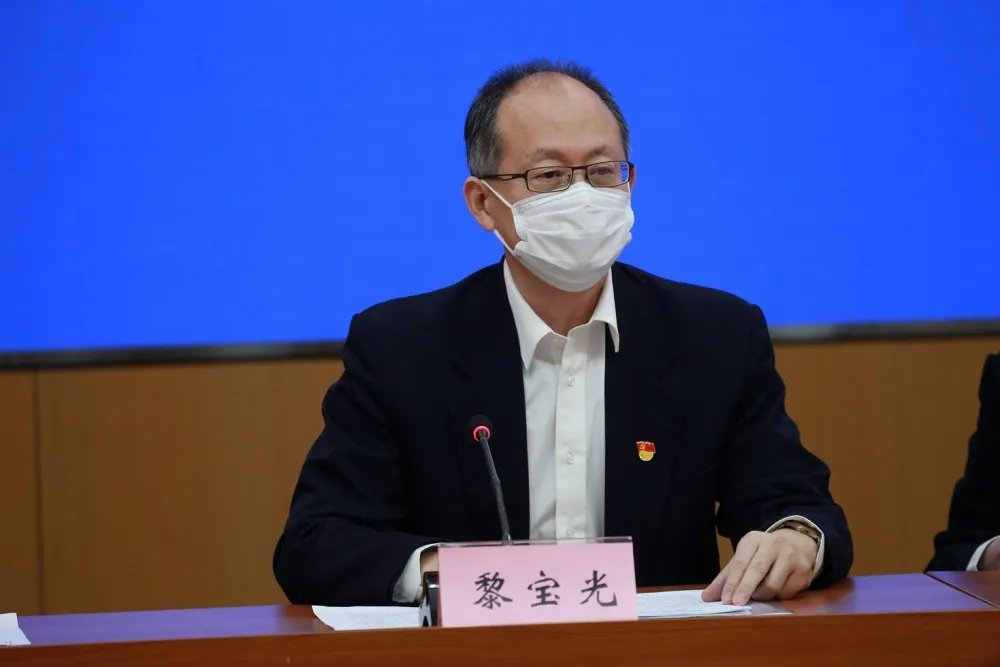  防控：大连疫情防控形势依然严峻复杂