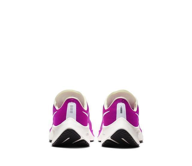  [受欢迎]最受欢迎的跑鞋之一！全新NikePegasus37众多配色曝光