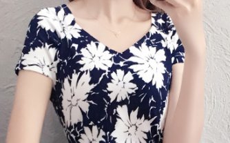 微胖女人也能穿的紧身裙!洋气又显瘦，让人一见挪不开眼